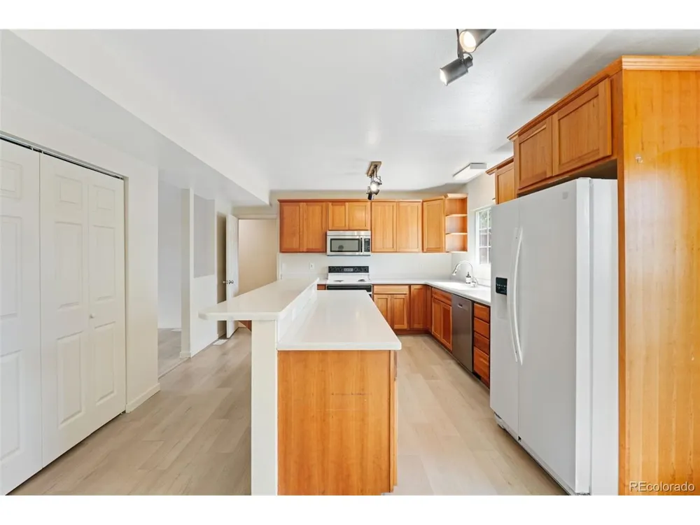 2366 Distinctive Drive Colorado Springs, CO 80920