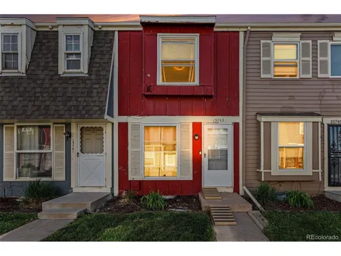 15743 E 13th Place