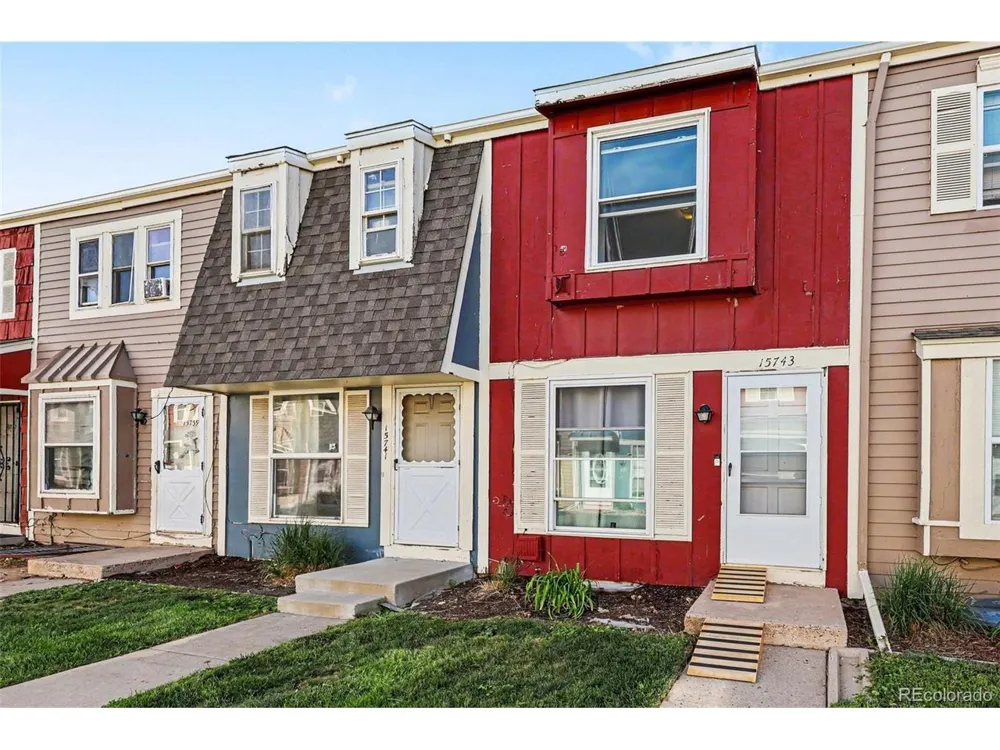 15743 E 13th Place Aurora, CO 80011