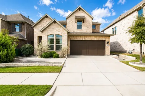 2257 Lexington Way