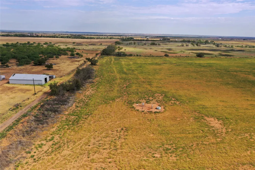 CR 239 Crowell, TX 79227
