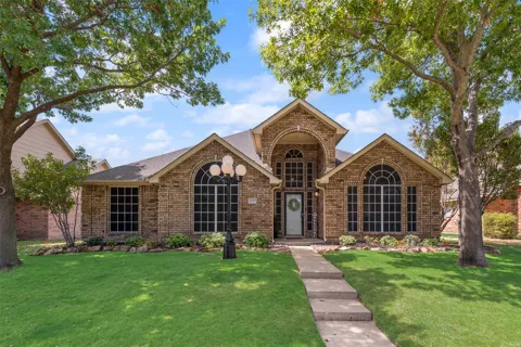 2893 Hampshire Lane