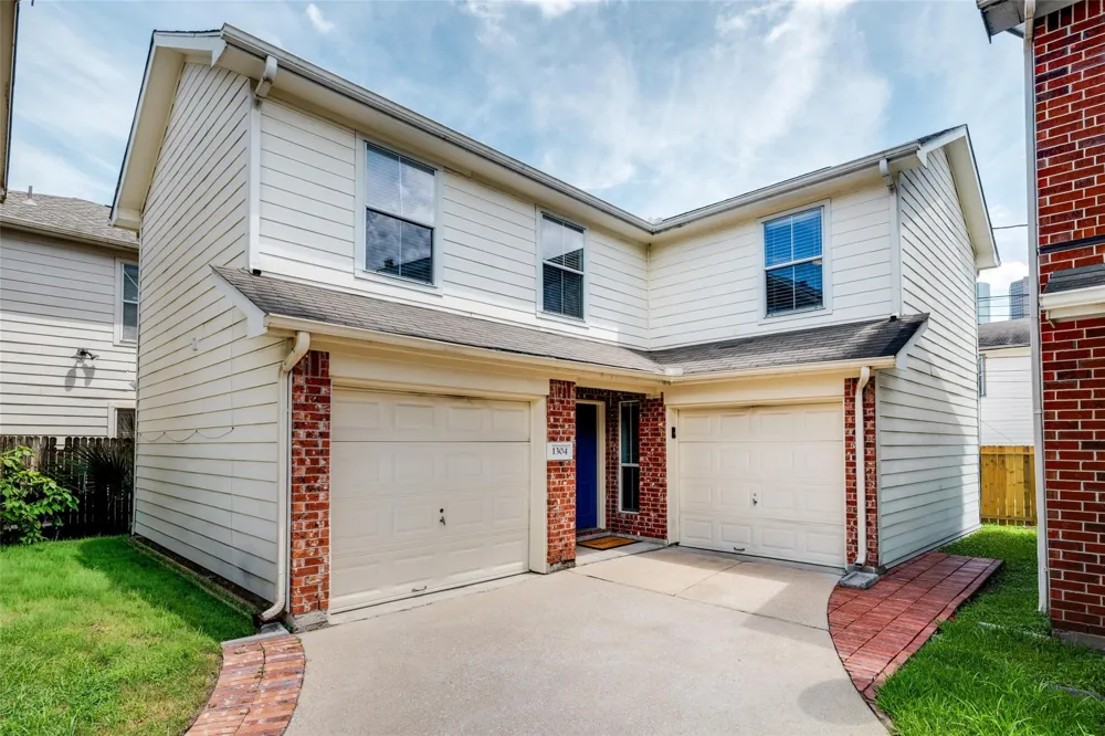 1304 Robin Street Houston, TX 77019