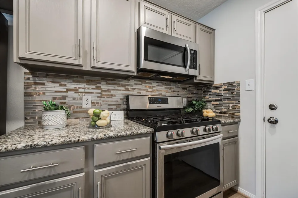 1304 Robin Street Houston, TX 77019