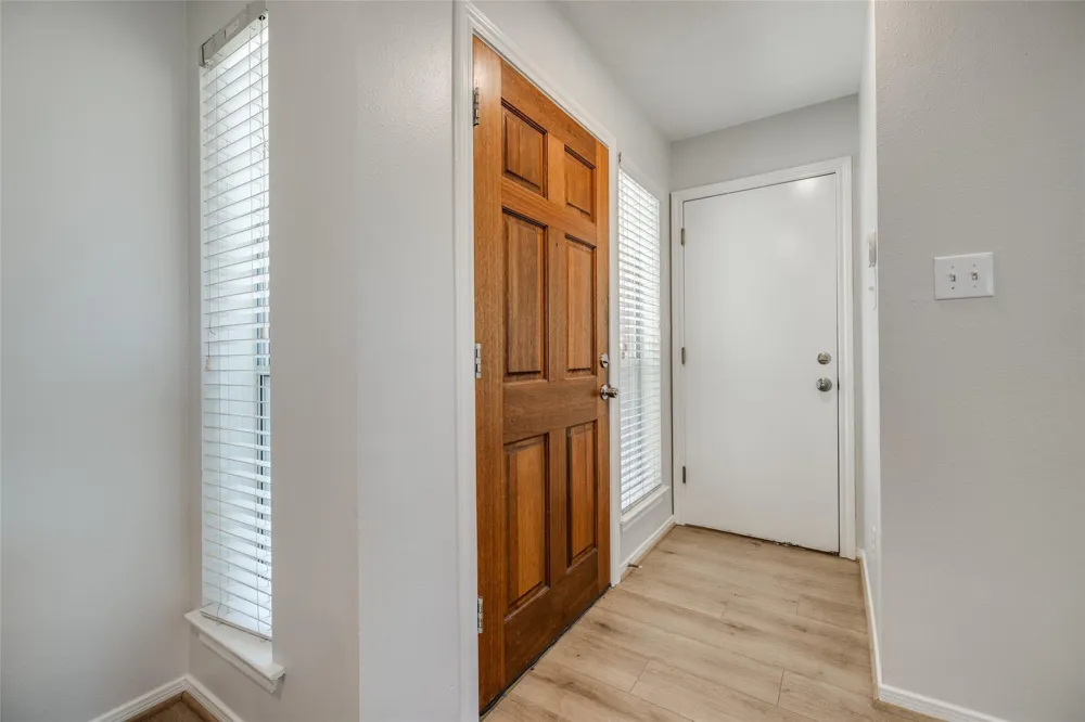 1304 Robin Street Houston, TX 77019