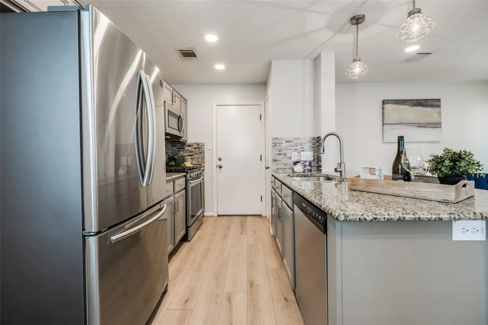 1304 Robin Street Houston, TX 77019