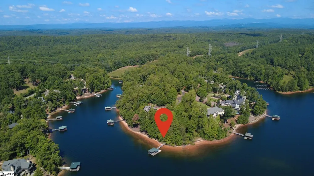 581 Big Creek Way Salem, SC 29676