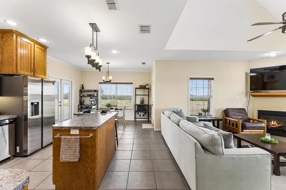 1034 County Road 202 Paige, TX 78659