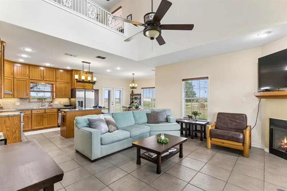 1034 County Road 202 Paige, TX 78659