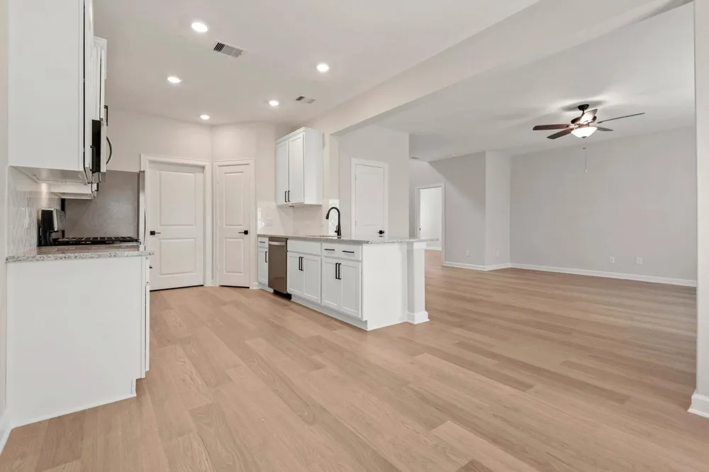 21551 Bluebonnet Bay Drive Magnolia, TX 77354
