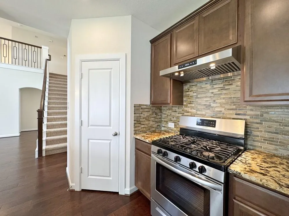2514 Deerwood Heights Lane Manvel, TX 77578