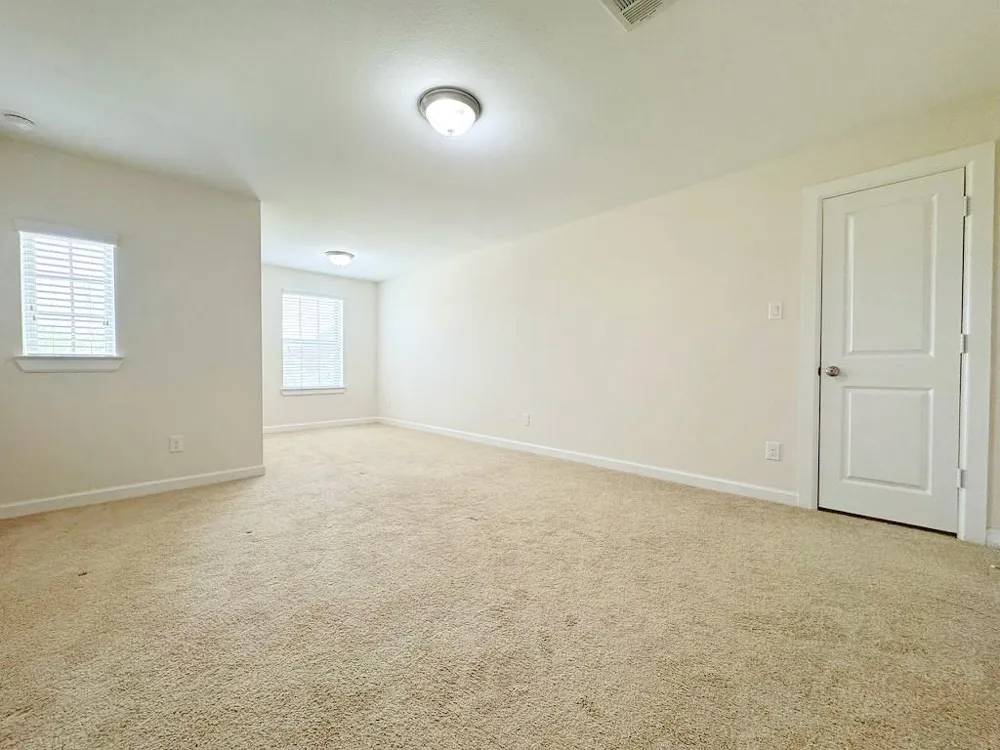 2514 Deerwood Heights Lane Manvel, TX 77578
