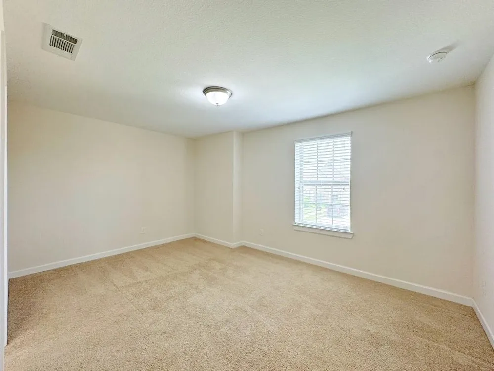 2514 Deerwood Heights Lane Manvel, TX 77578