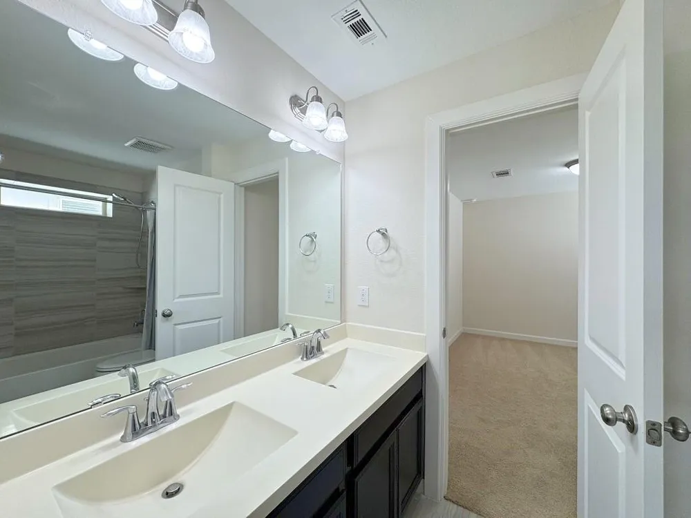 2514 Deerwood Heights Lane Manvel, TX 77578