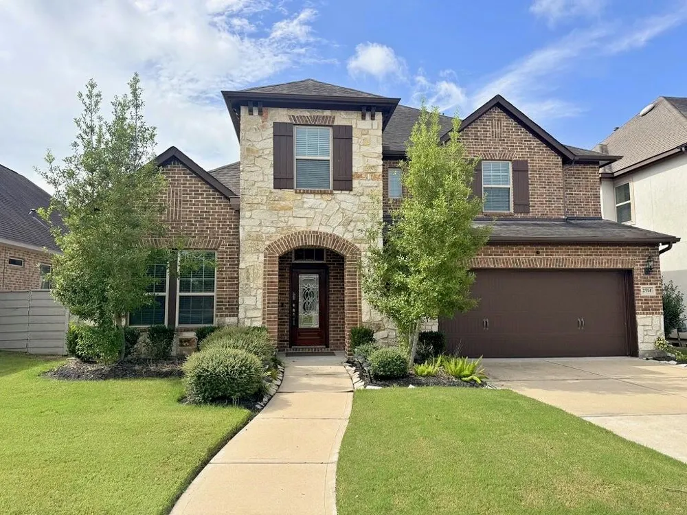 2514 Deerwood Heights Lane Manvel, TX 77578