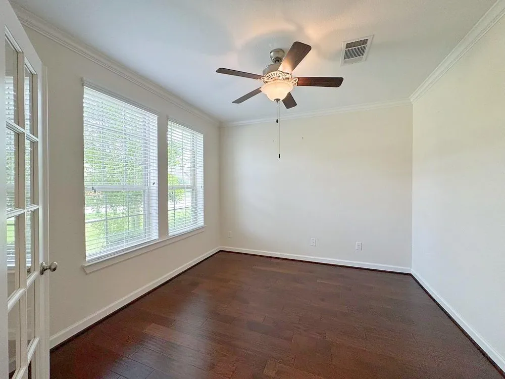 2514 Deerwood Heights Lane Manvel, TX 77578