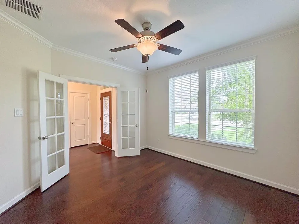 2514 Deerwood Heights Lane Manvel, TX 77578