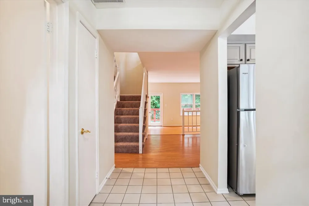 7768 HEATHERTON LANE Potomac, MD 20854