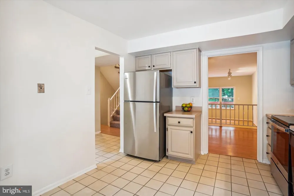 7768 HEATHERTON LANE Potomac, MD 20854
