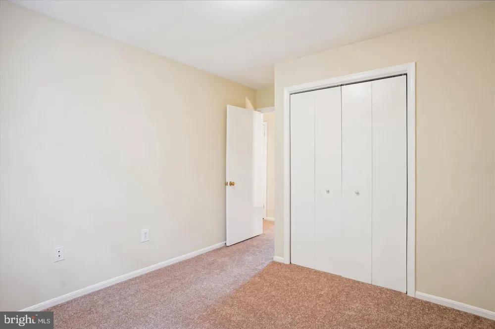 7768 HEATHERTON LANE Potomac, MD 20854