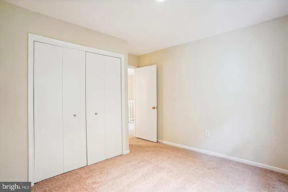 7768 HEATHERTON LANE Potomac, MD 20854
