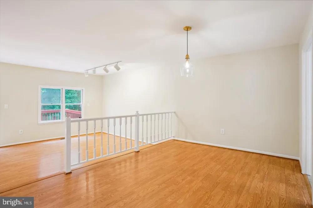 7768 HEATHERTON LANE Potomac, MD 20854