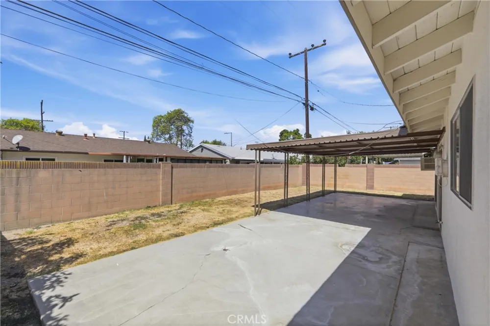 20317 Jersey Lakewood, CA 90715