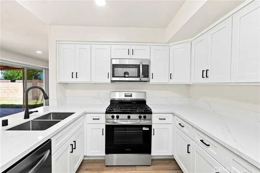 20317 Jersey Lakewood, CA 90715