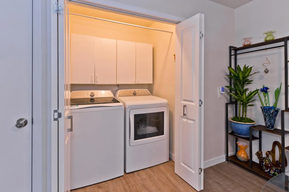 1221 Sunflower Lane Palm Springs, CA 92262