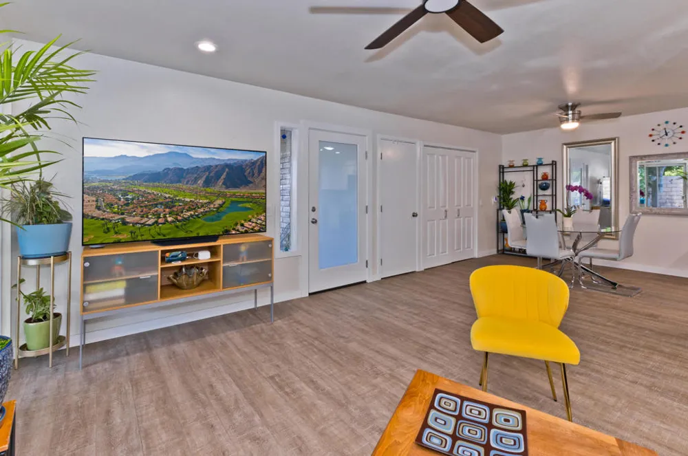 1221 Sunflower Lane Palm Springs, CA 92262