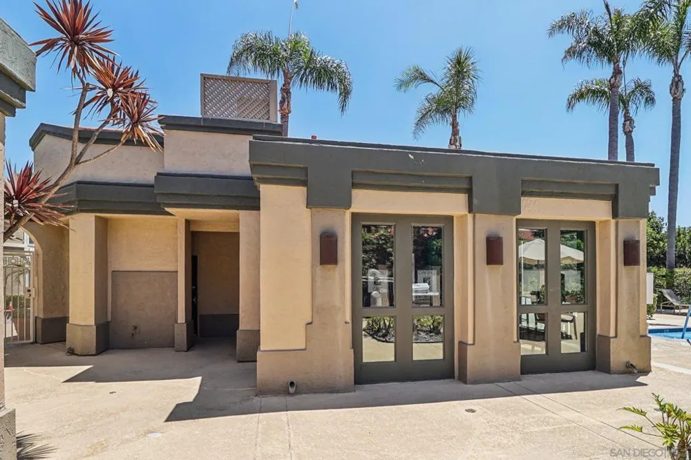 7565 Charmant Dr #309 San Diego, CA 92122