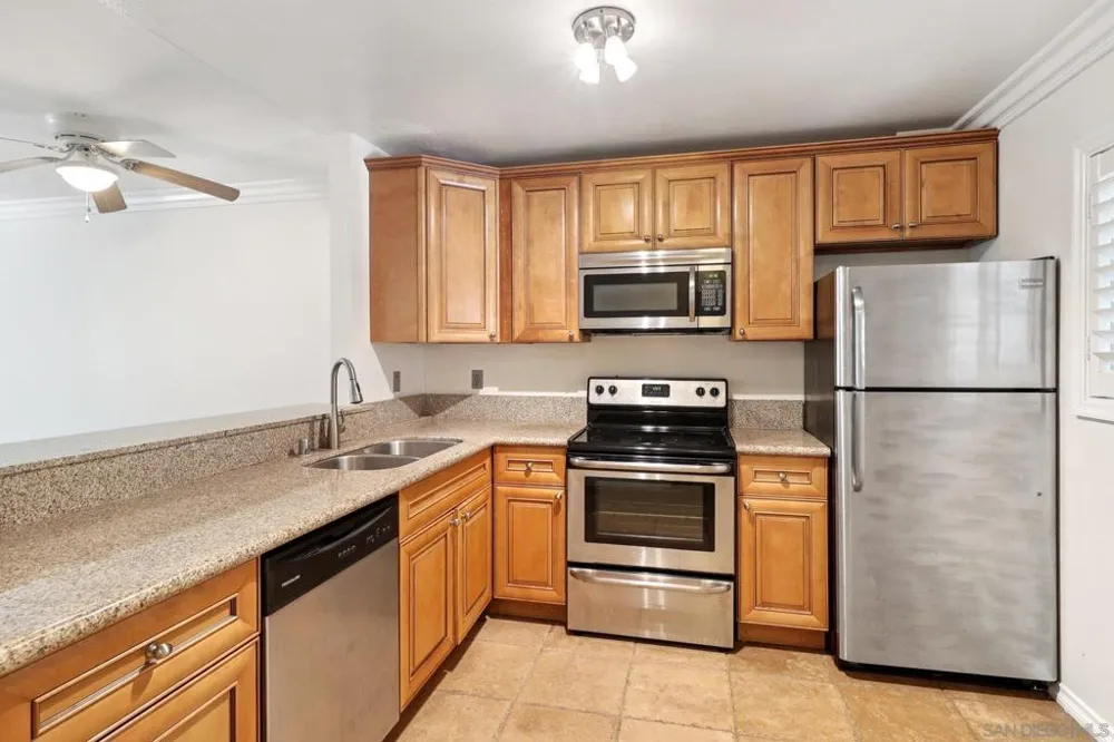 7565 Charmant Dr #309 San Diego, CA 92122