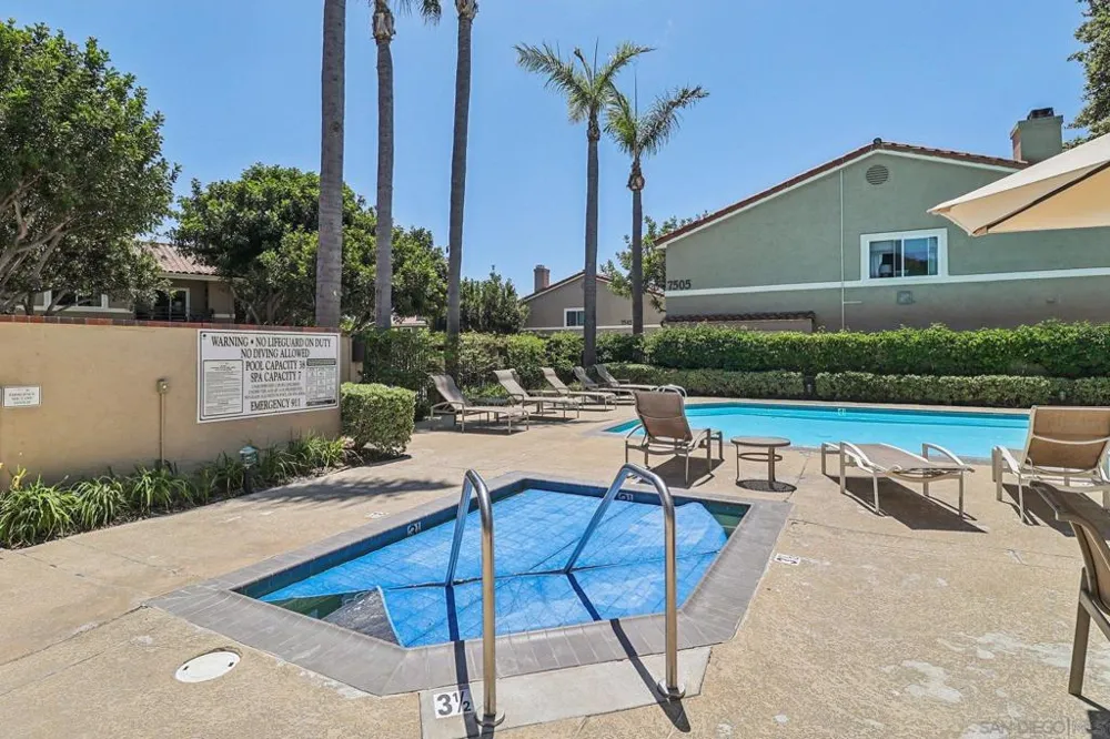 7565 Charmant Dr #309 San Diego, CA 92122