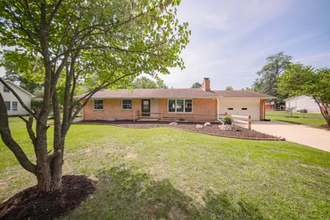 3427 W Shiawassee Avenue