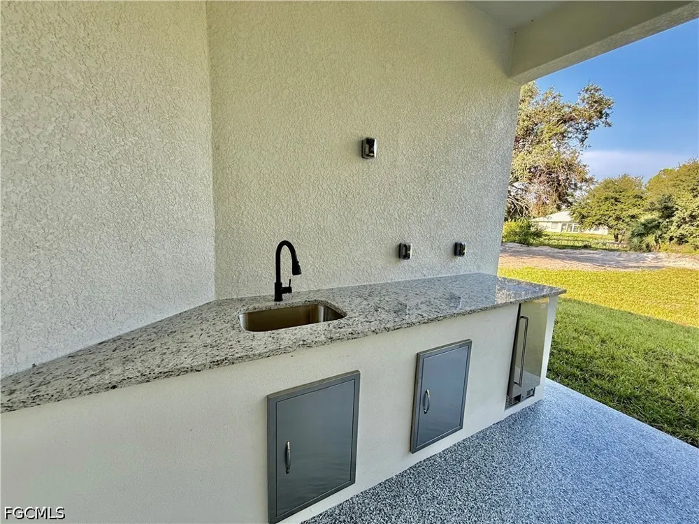 Lincoln Avenue Lehigh Acres, FL 33972