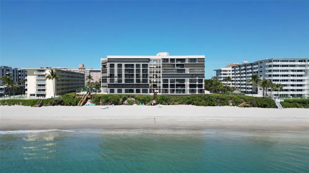 1167 Hillsboro Mile #206 Hillsboro Beach, FL 33062
