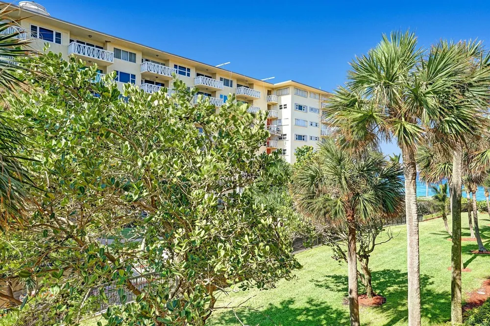 1167 Hillsboro Mile #206 Hillsboro Beach, FL 33062