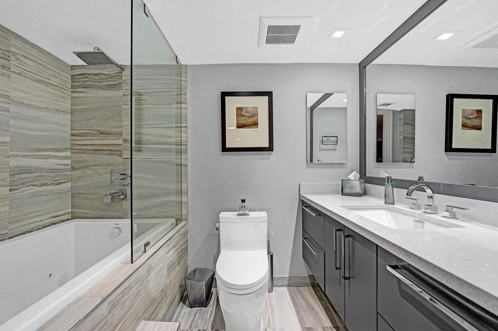 1167 Hillsboro Mile #206 Hillsboro Beach, FL 33062
