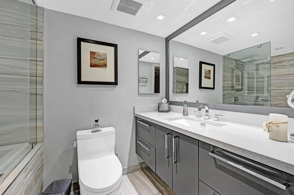 1167 Hillsboro Mile #206 Hillsboro Beach, FL 33062