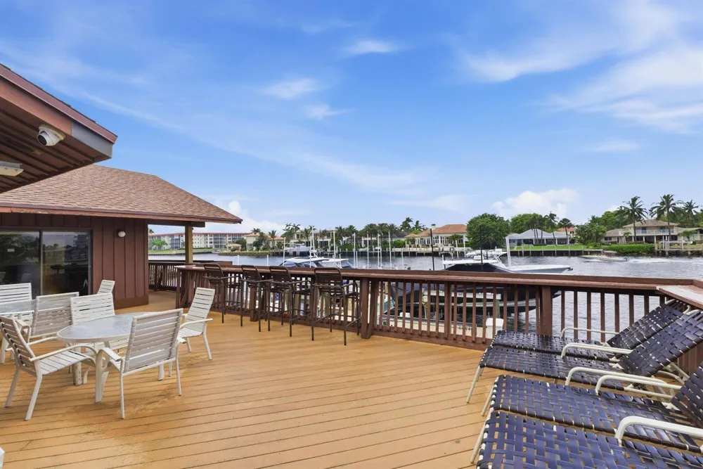 1167 Hillsboro Mile #206 Hillsboro Beach, FL 33062