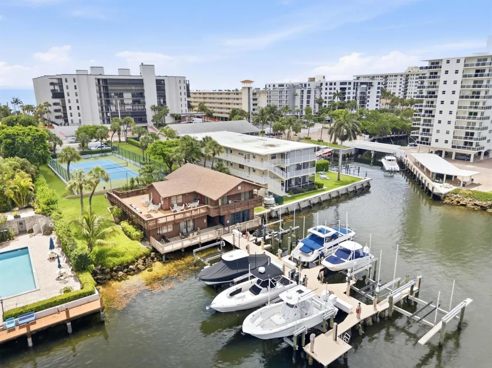 1167 Hillsboro Mile #206 Hillsboro Beach, FL 33062