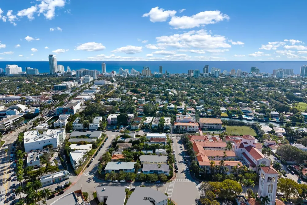 3909 Garden Ave #4 Miami Beach, FL 33140