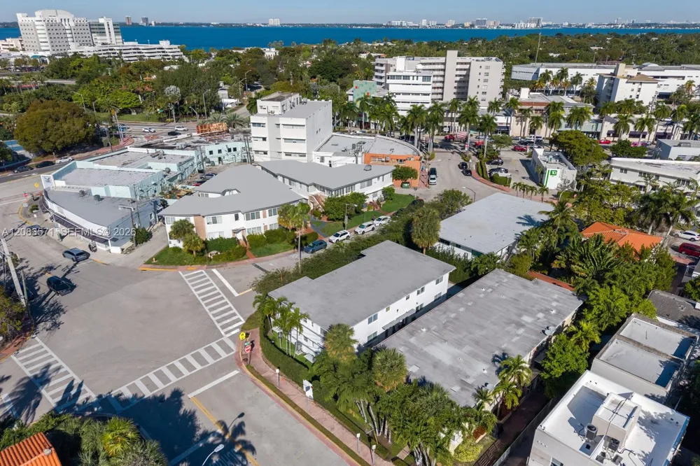3909 Garden Ave #4 Miami Beach, FL 33140