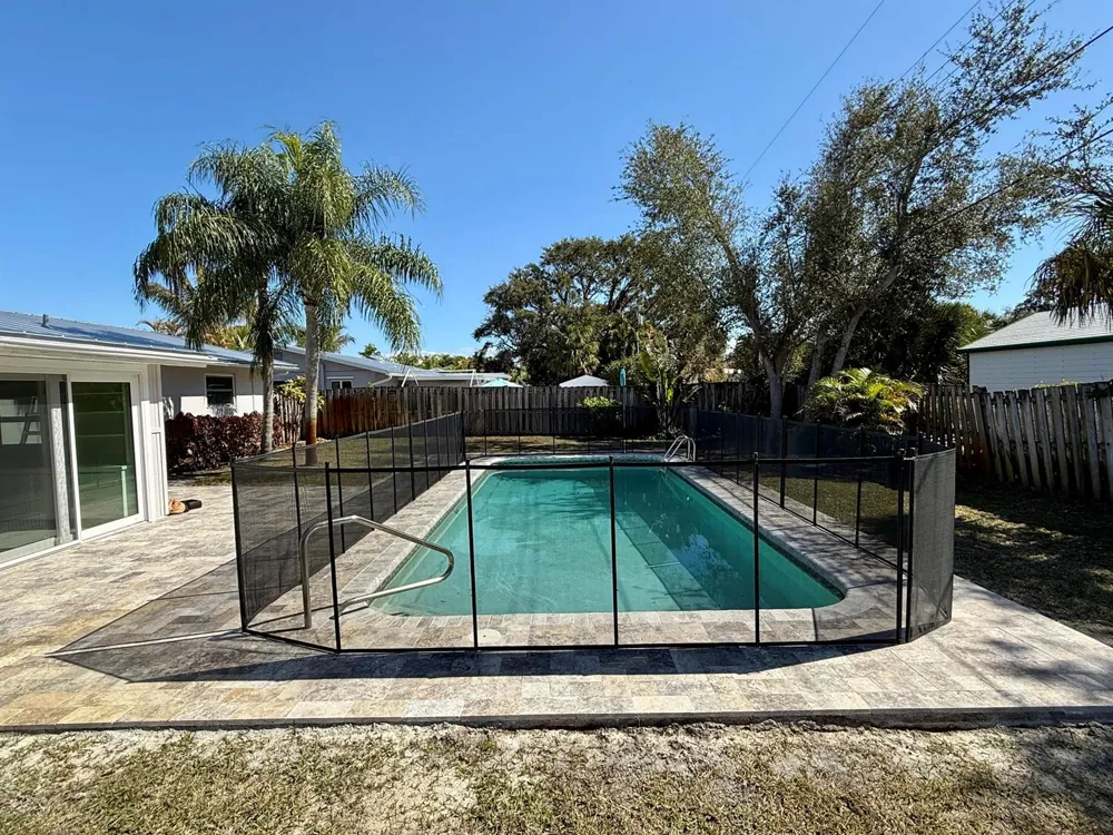 16 Ridgewood Circle Tequesta, FL 33469