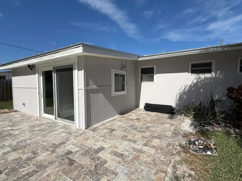 16 Ridgewood Circle Tequesta, FL 33469