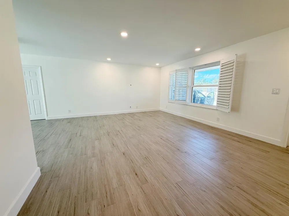 16 Ridgewood Circle Tequesta, FL 33469