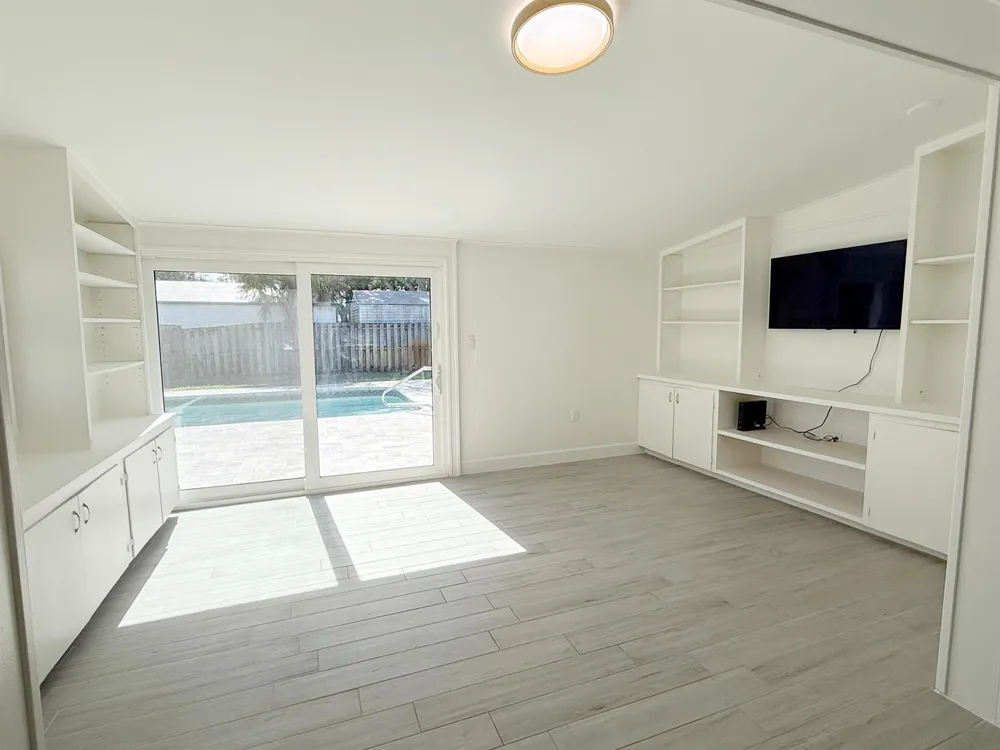 16 Ridgewood Circle Tequesta, FL 33469