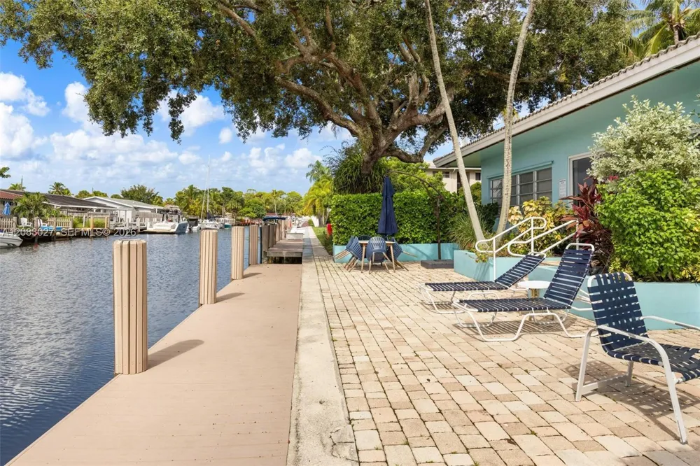 1000 SW 12th St #203 Fort Lauderdale, FL 33315
