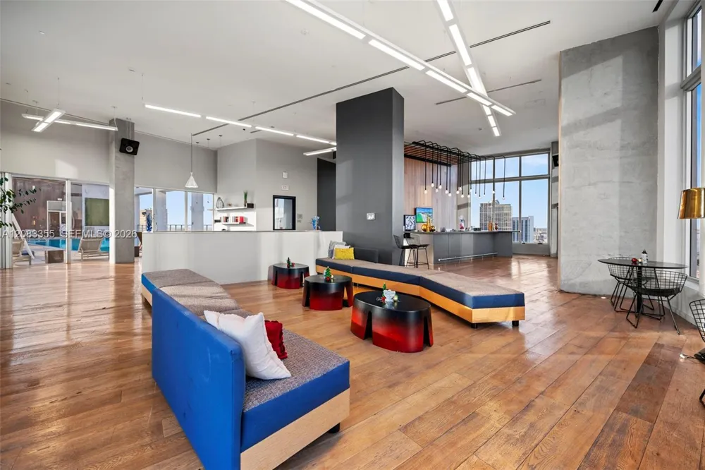 151 SE 1st St #1508 Miami, FL 33131