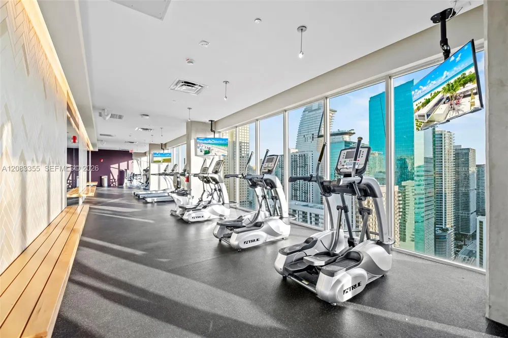 151 SE 1st St #1508 Miami, FL 33131